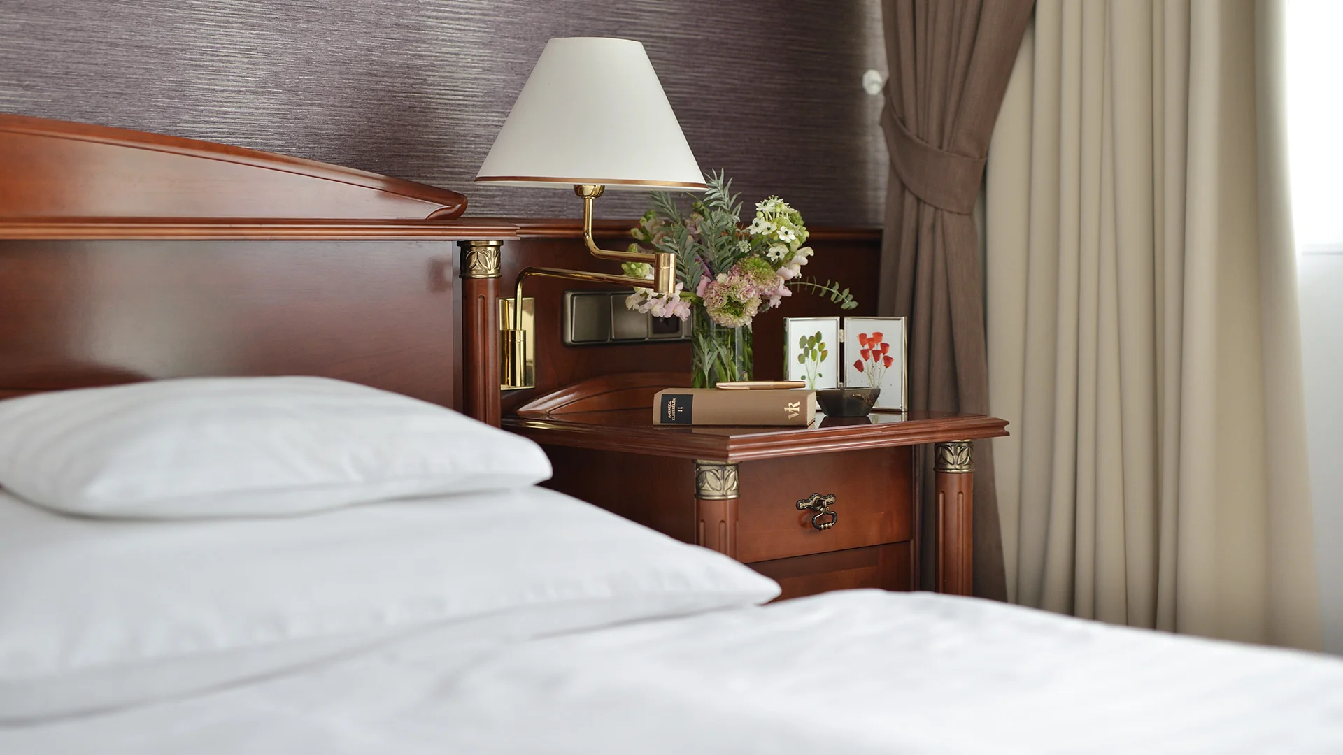 Superior suite