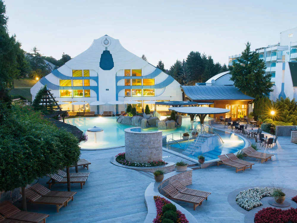 NaturMed Hotel Carbona в Хевизе